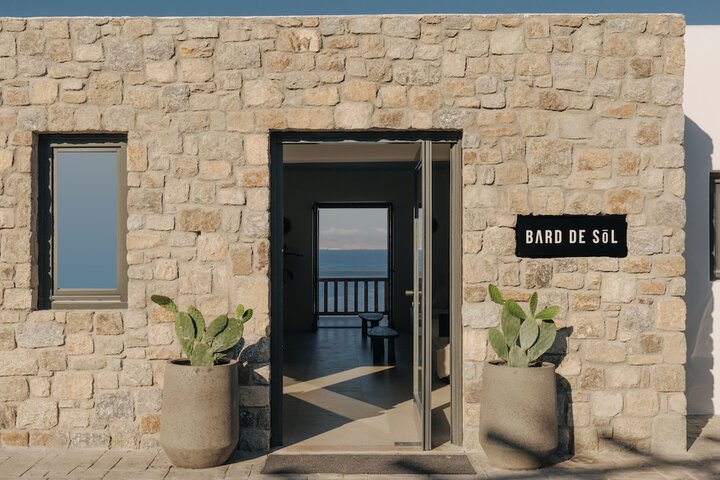 Hotel 82 of 95