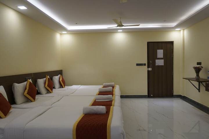 Room 75 of 128