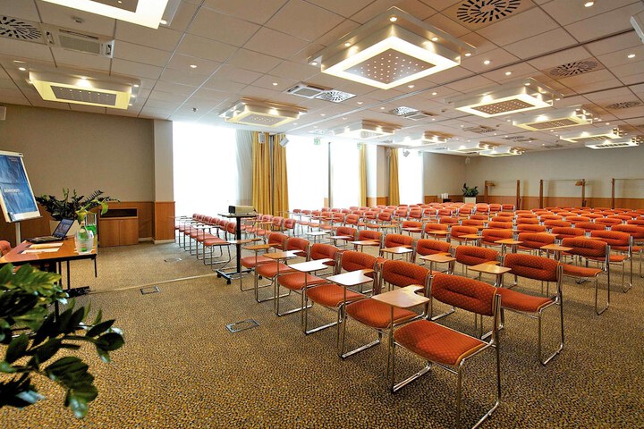 Meeting 158 of 188