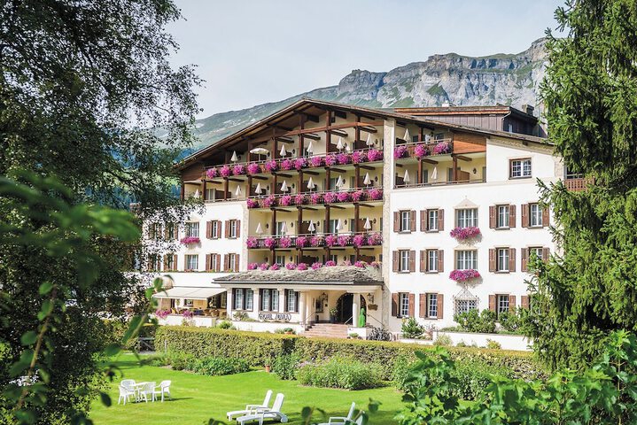 Adula Hotel