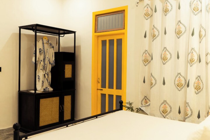 Room 16 of 78