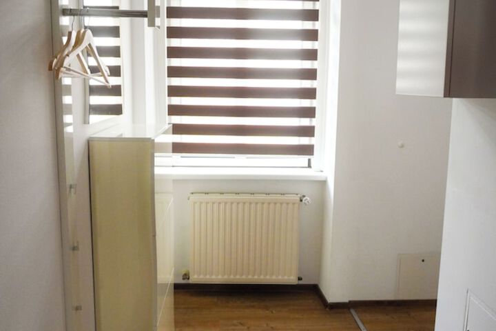 Room 34 of 94