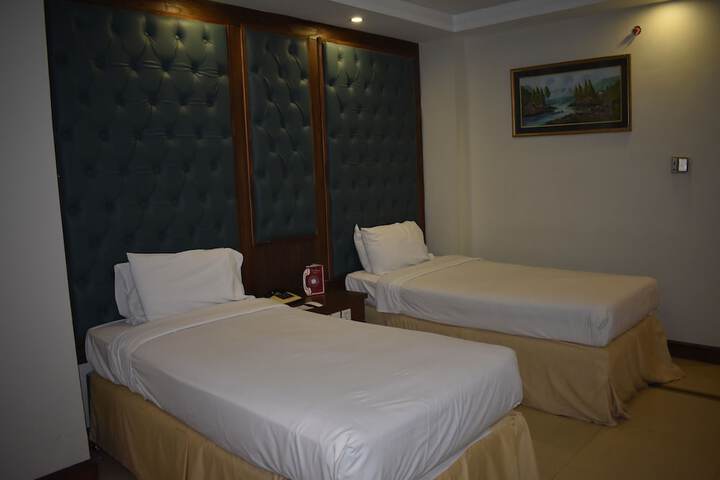 Room 9 of 55