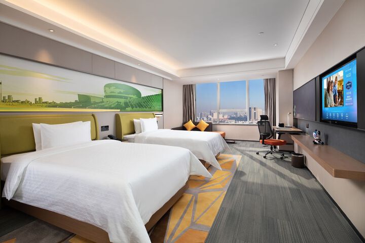 Room 20 of 42