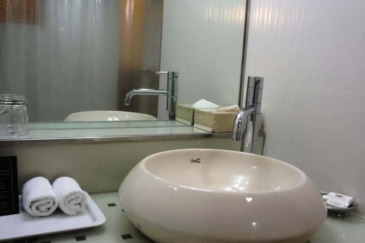 Clean Restrooms