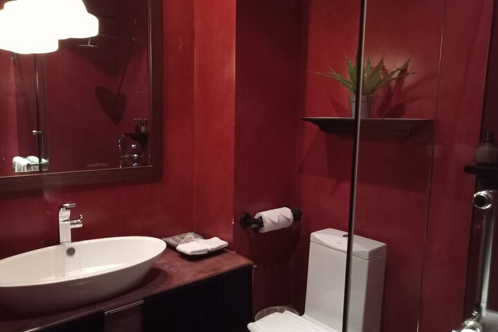 Room 29 of 45