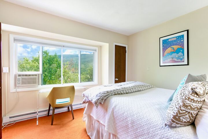 Room 47 of 288