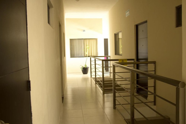 Ballroom/Hall 36 of 47