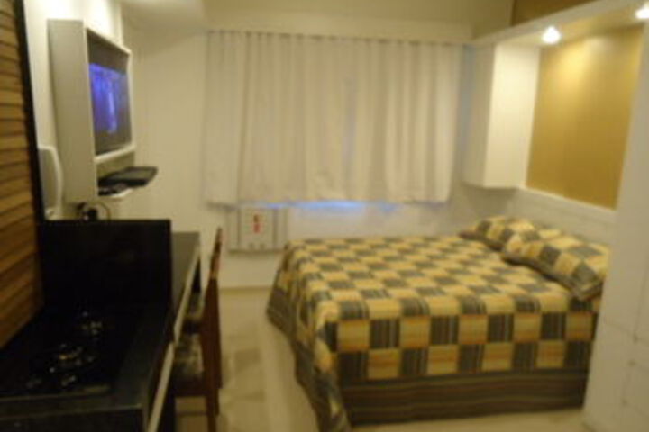 Room 7 of 14