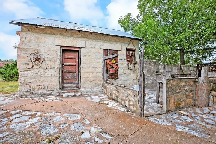 Image of New! Stunning Historic Home Near Town With Bbq!