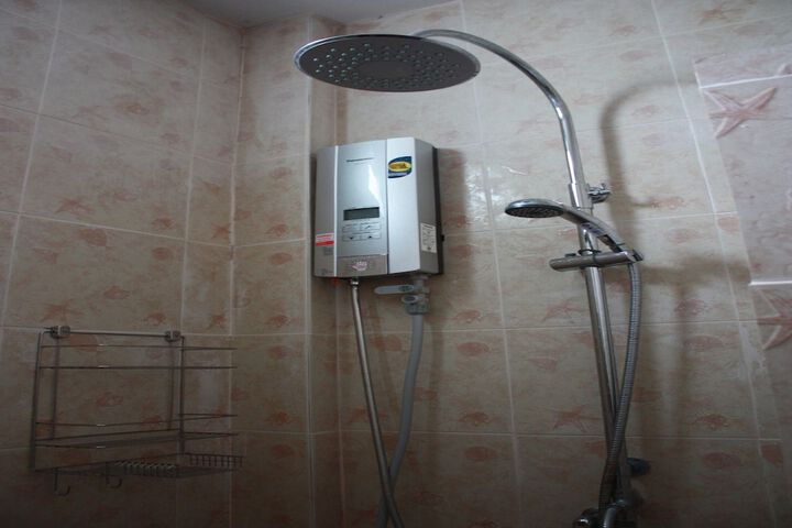 Room 27 of 51