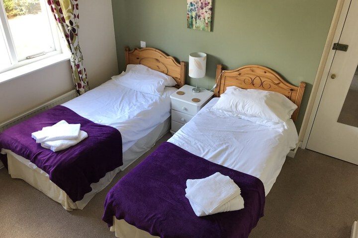 Room 9 of 9