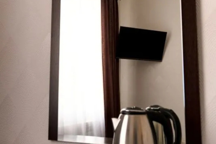 Room 21 of 21
