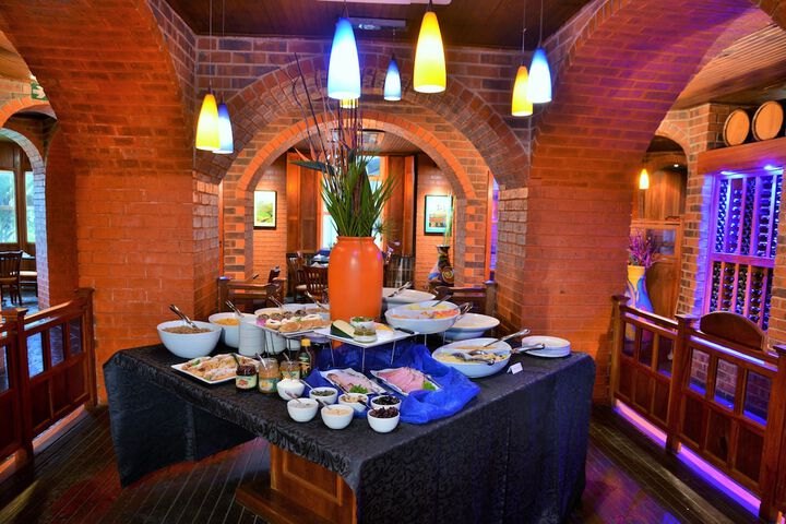 Dining Photos