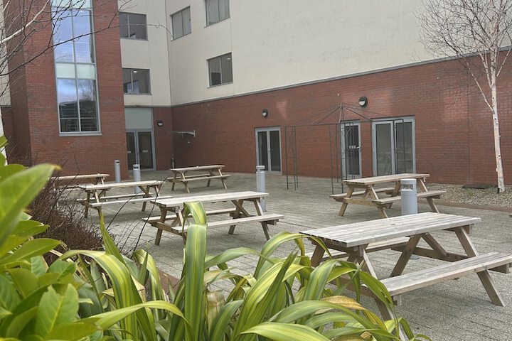 Hotel Exterior 65 of 67