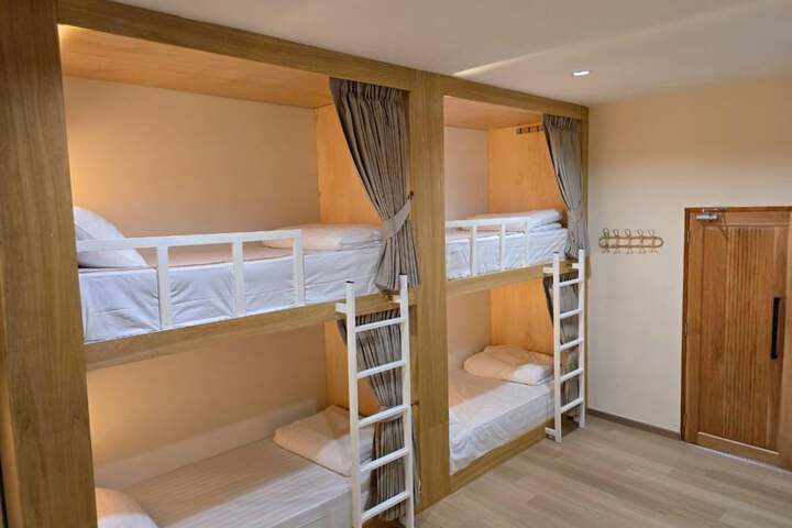 Room 12 of 86