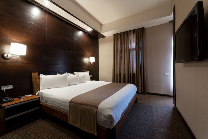 Room 14 of 41