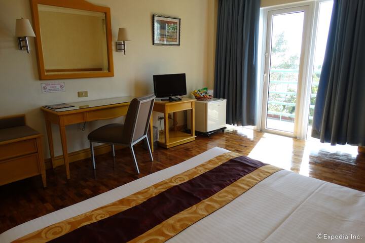 Room 18 of 45
