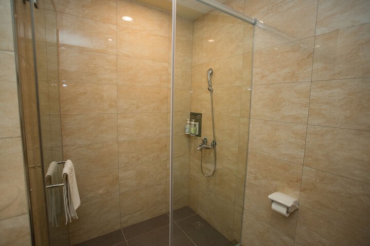 Room 149 of 177