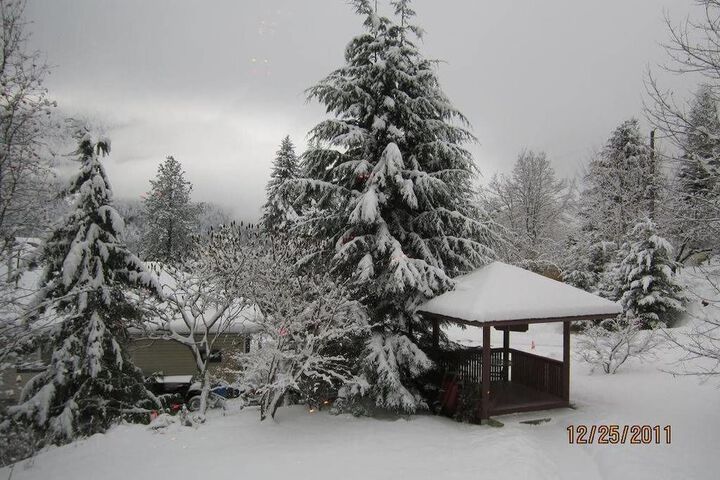 Property Grounds 28 of 35