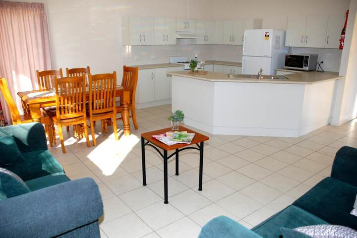 Room 16 of 36