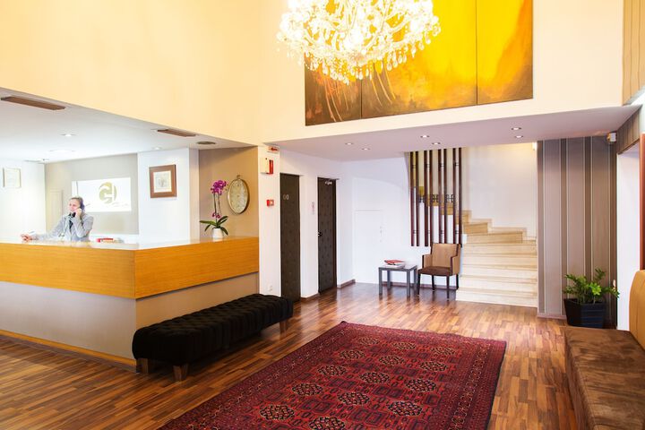 Hotel Lobby