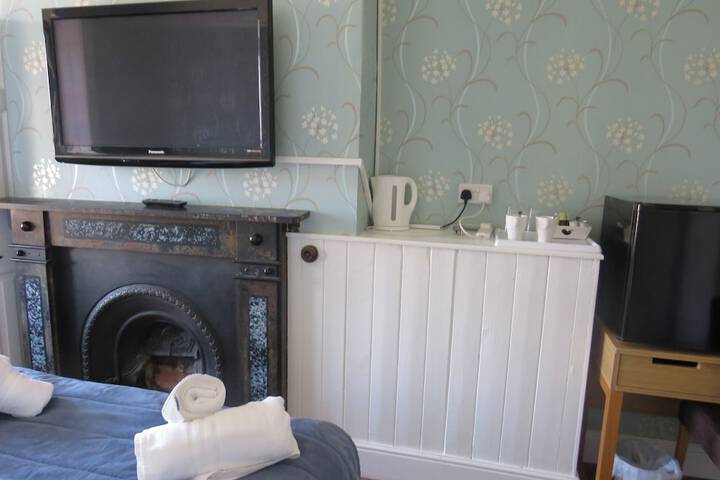 Room 8 of 39