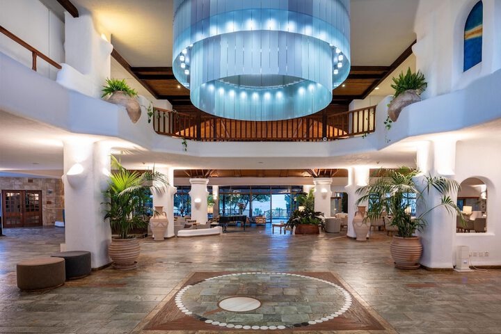 Hotel Interior 7 of 243