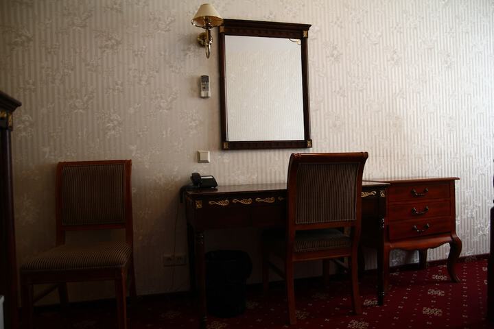Room 78 of 131