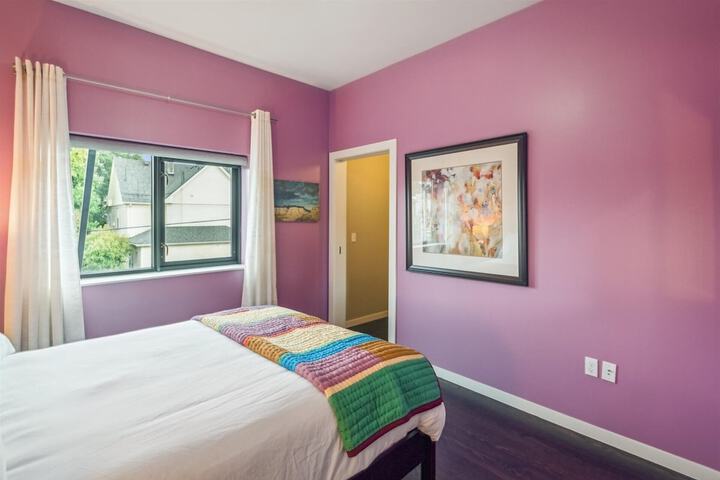 Room 32 of 117