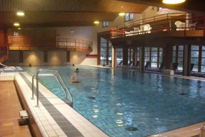 Pool 12 of 15