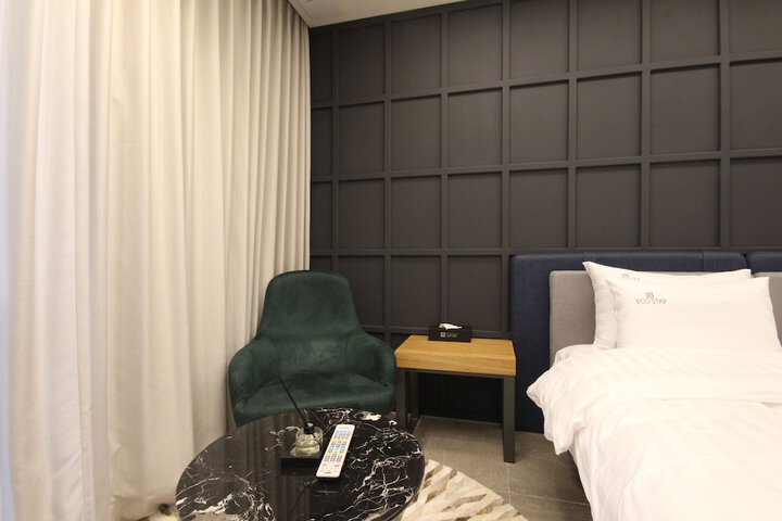 Room 29 of 59