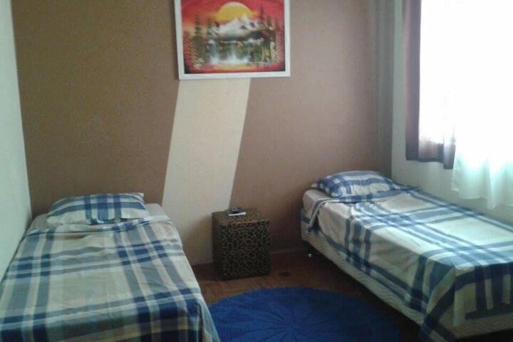 Room 11 of 13