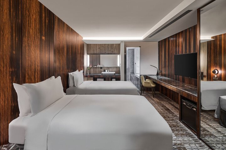 Room 20 of 42