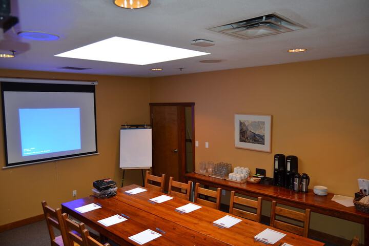 Meeting facility