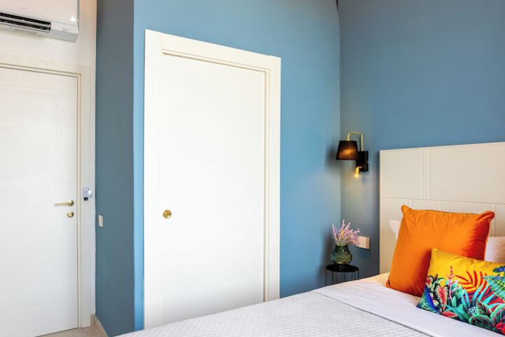 Room 12 of 54