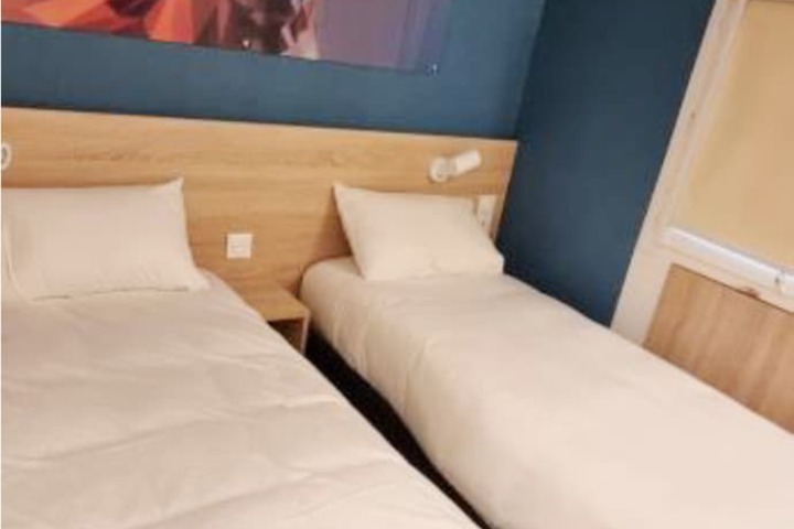 Room 10 of 59