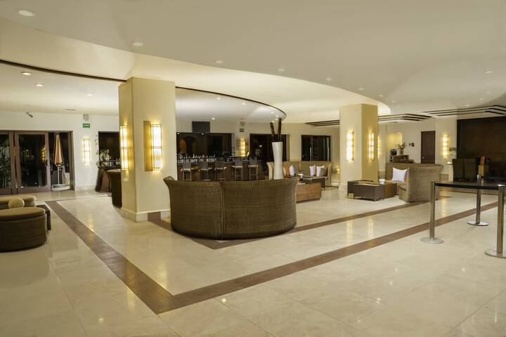Lobby Photos