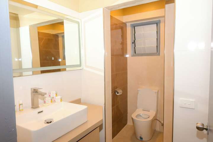 Room 20 of 32