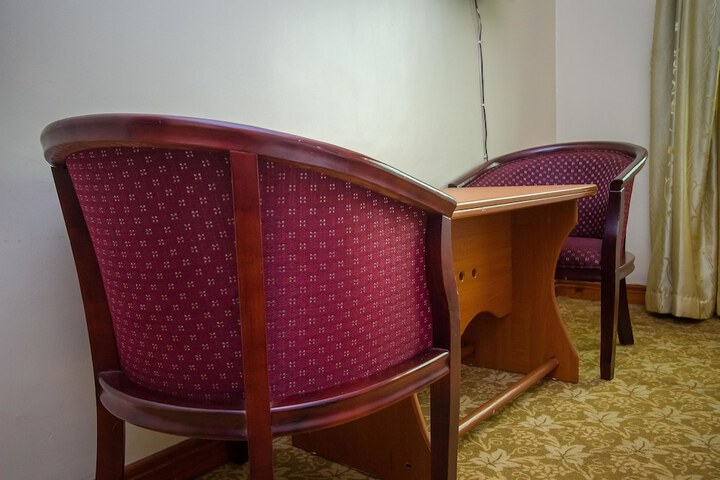 Room 8 of 72