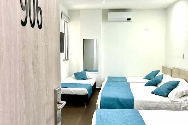 Room 4 of 44