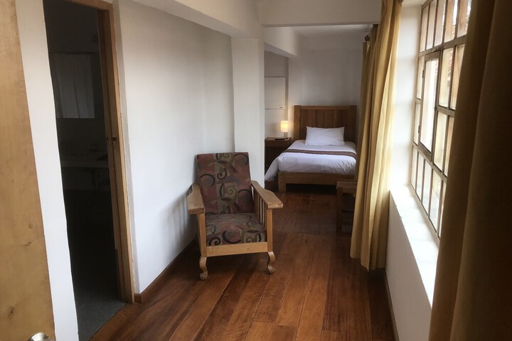 Room 11 of 72