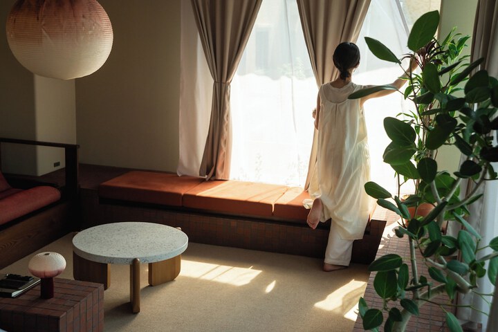 Room 16 of 34