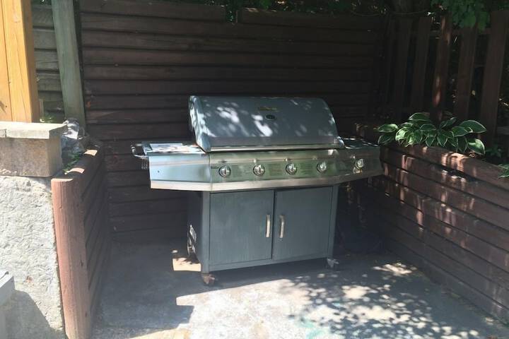 Property Grounds 28 of 29