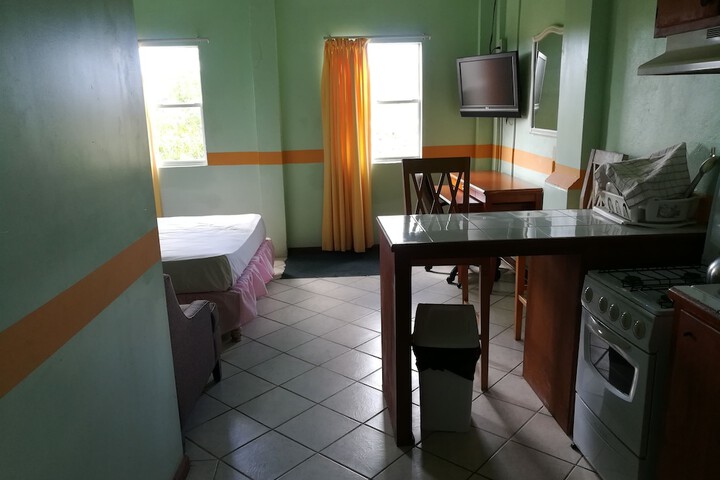 Room 10 of 60