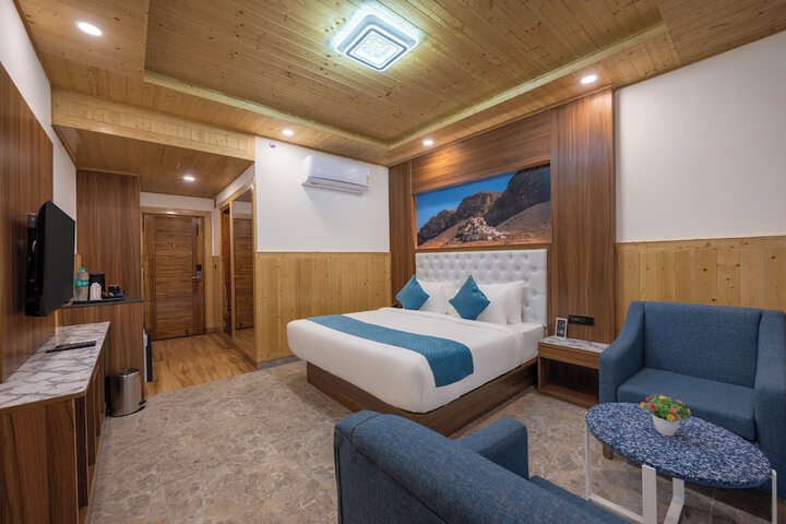 Room 7 of 29