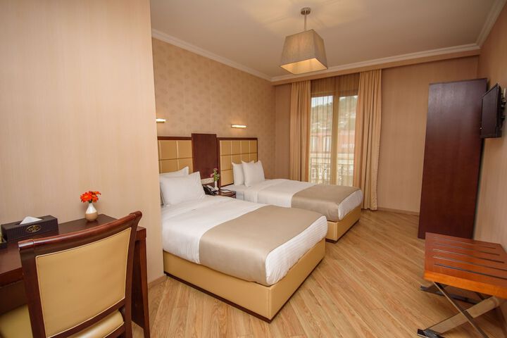 Room 45 of 80