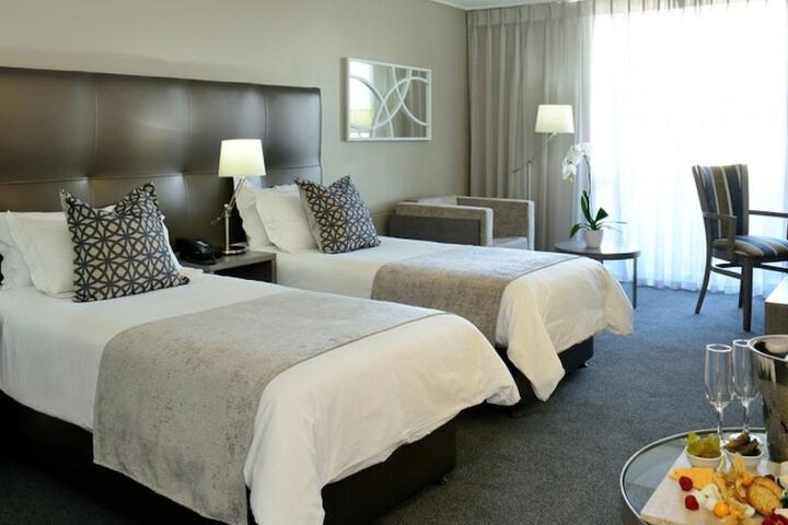 Room 32 of 123