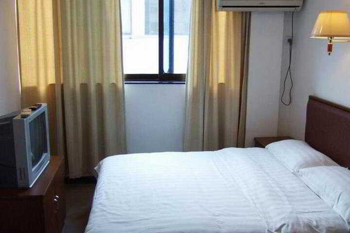 Room 3 of 4