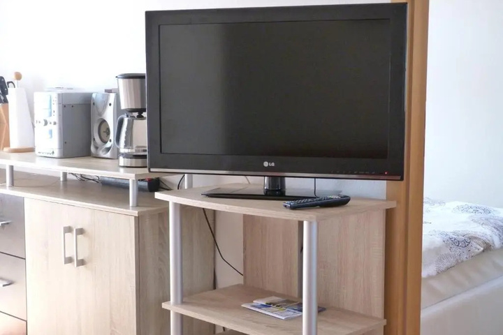 Room 2 of 15